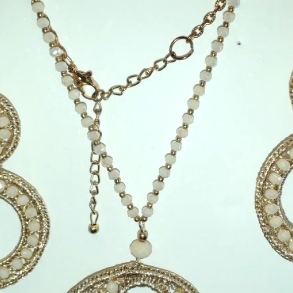 Necklace & Earring Set - Picture 4 of 8